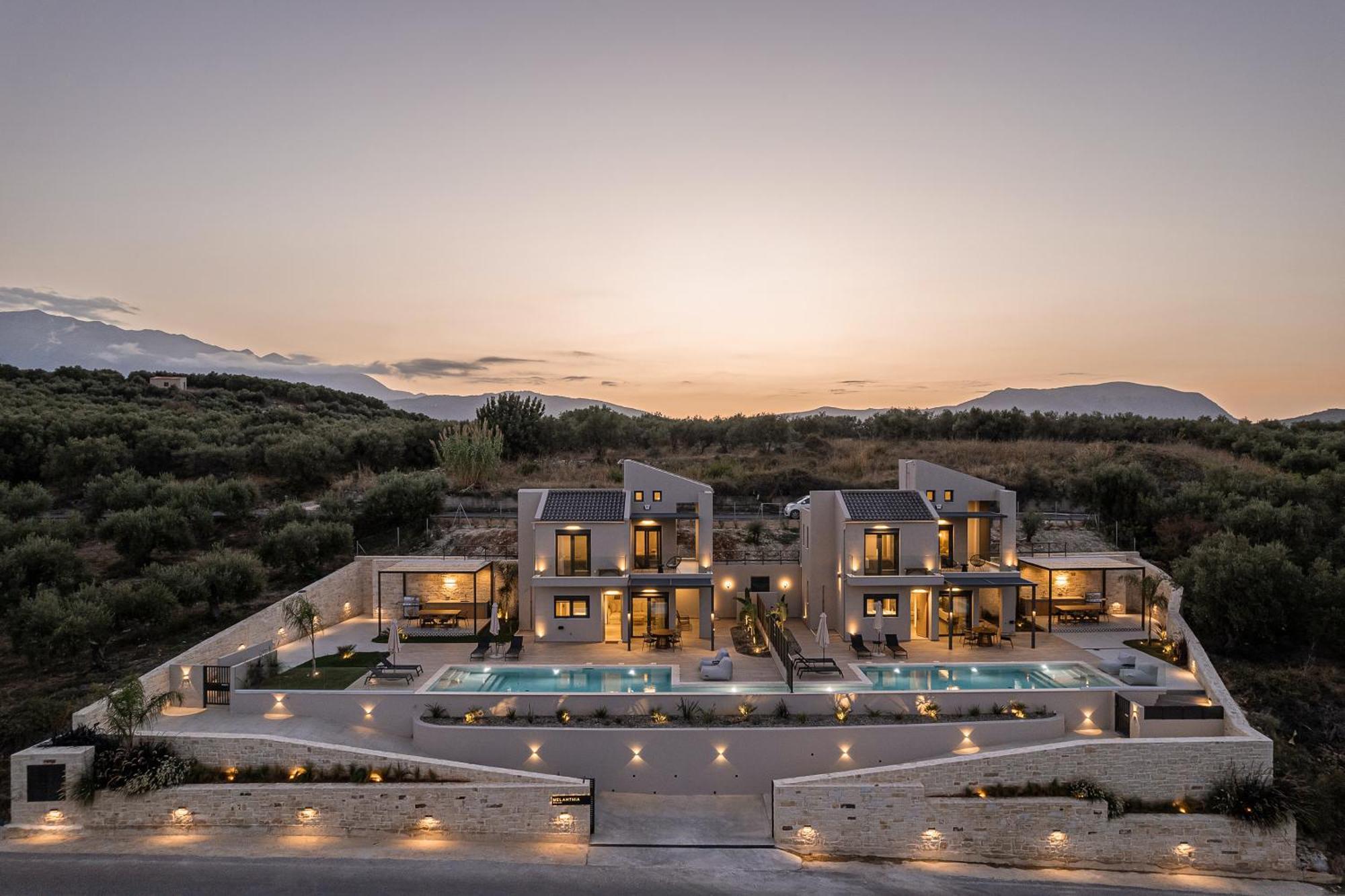Melanthia Villas Tsivarás Exteriör bild